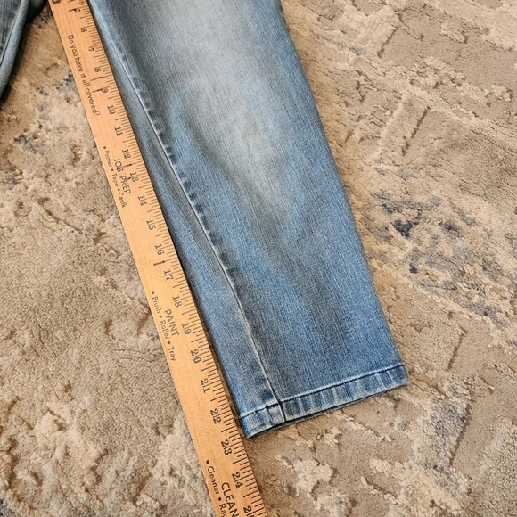 Soft Surroundings stretch waist pull on cropped jeans. - Picture 13 of 13